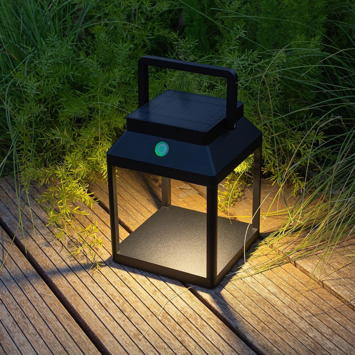 81q4LmeK3L._AC_SL1500_.jpg Outdoor Table Lamp 3 Level Brightness Lantern Lamp IP44 Waterproof Portable Rechargeable Solar Table Touch Lights Cordless Lighting for Garden Home Camping, Aluminum, Black - Image 1